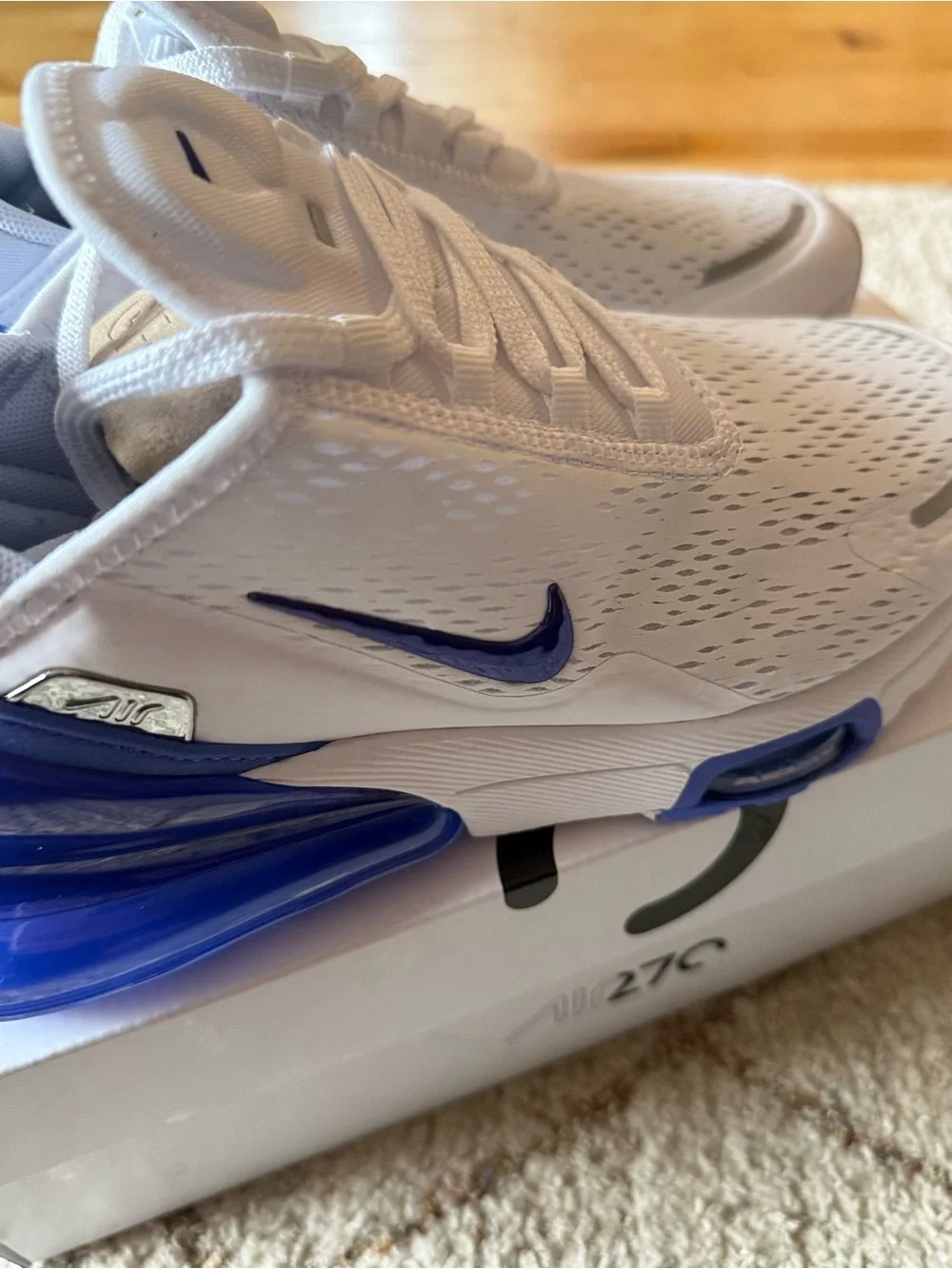 Nike Air Max 270 Premium White Sapphire Women’s 7.5 BNWB IO9884-107